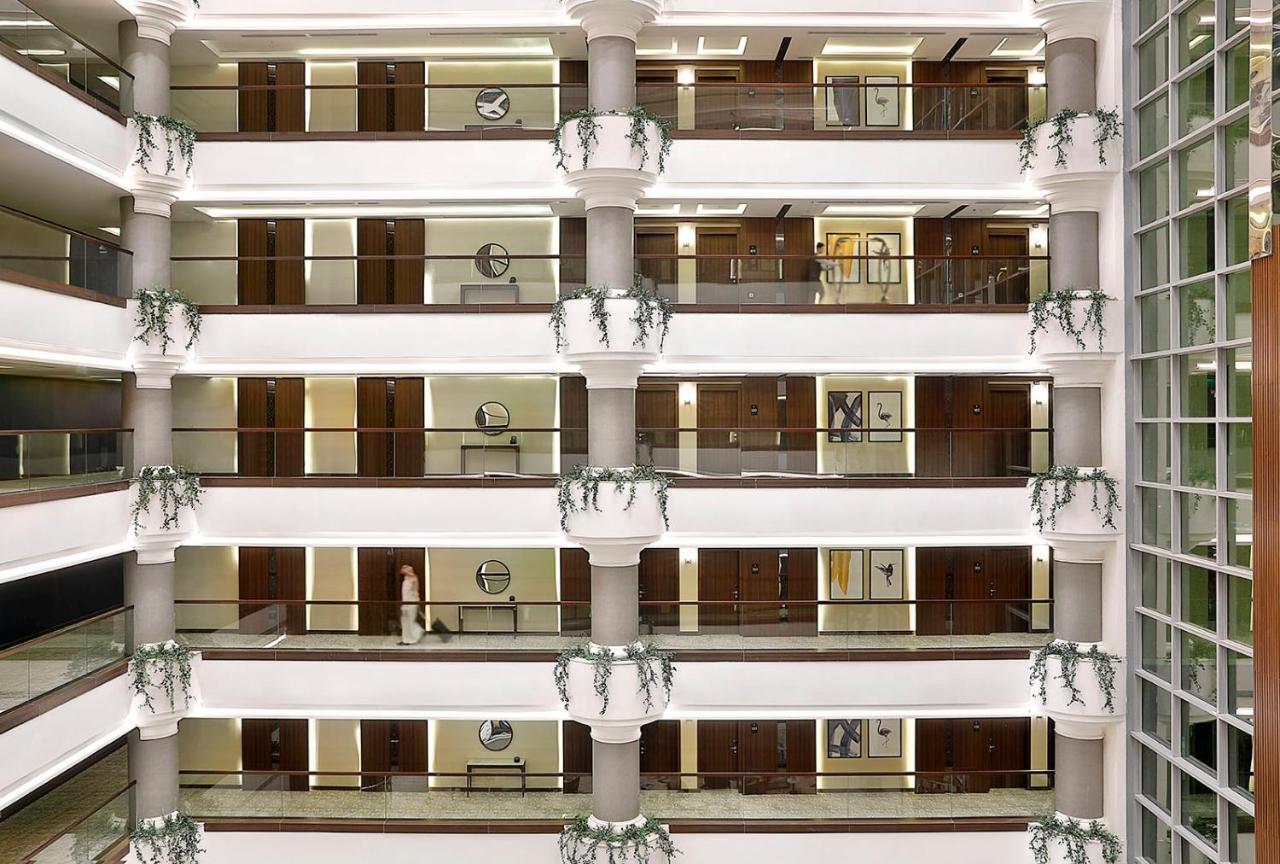 Отель Voco Al Khobar By Ihg Экстерьер фото The interior of the hotel