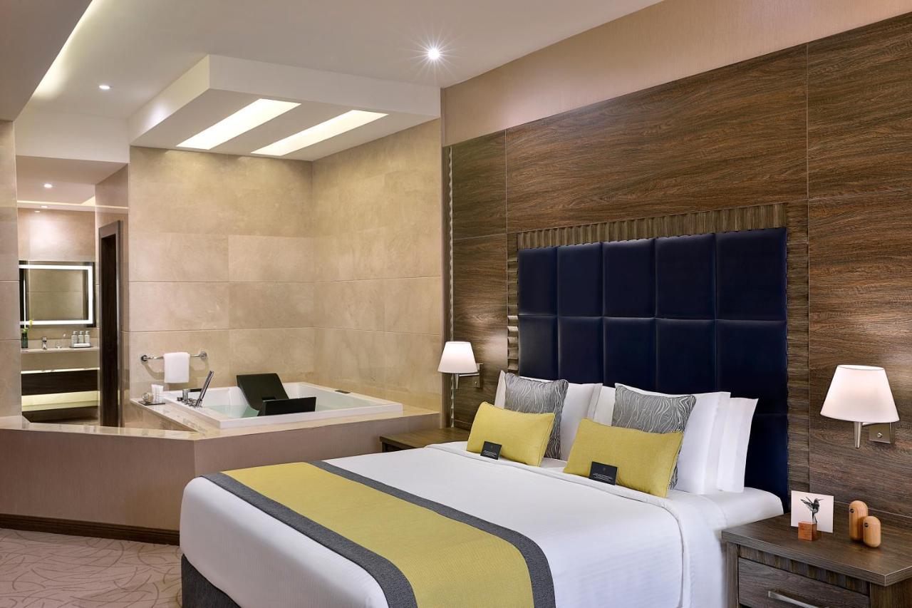 Отель Voco Al Khobar By Ihg Экстерьер фото